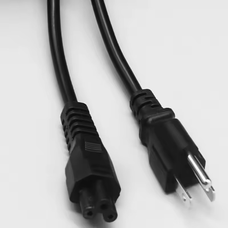 CABLE DE PODER TREBOL